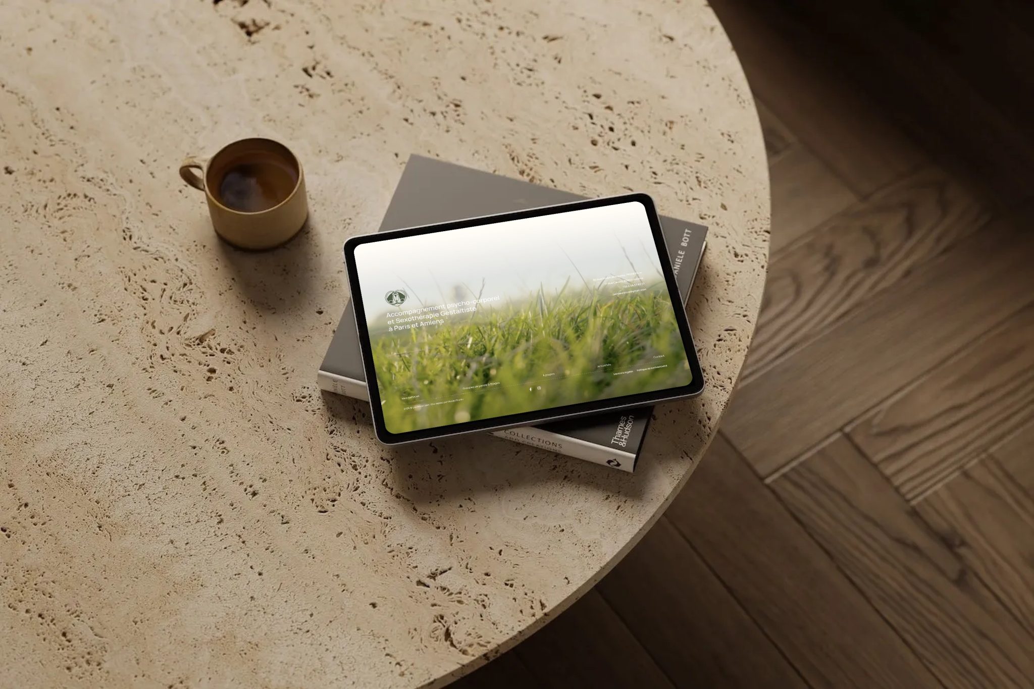 laurence-lalin-mockup-tablette-footer copie